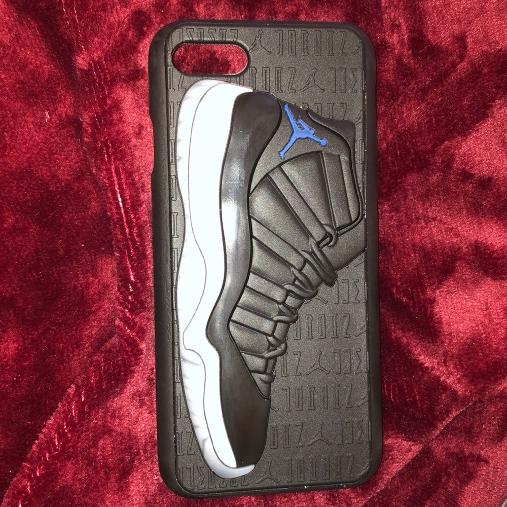JODRAN PHONE CASE.